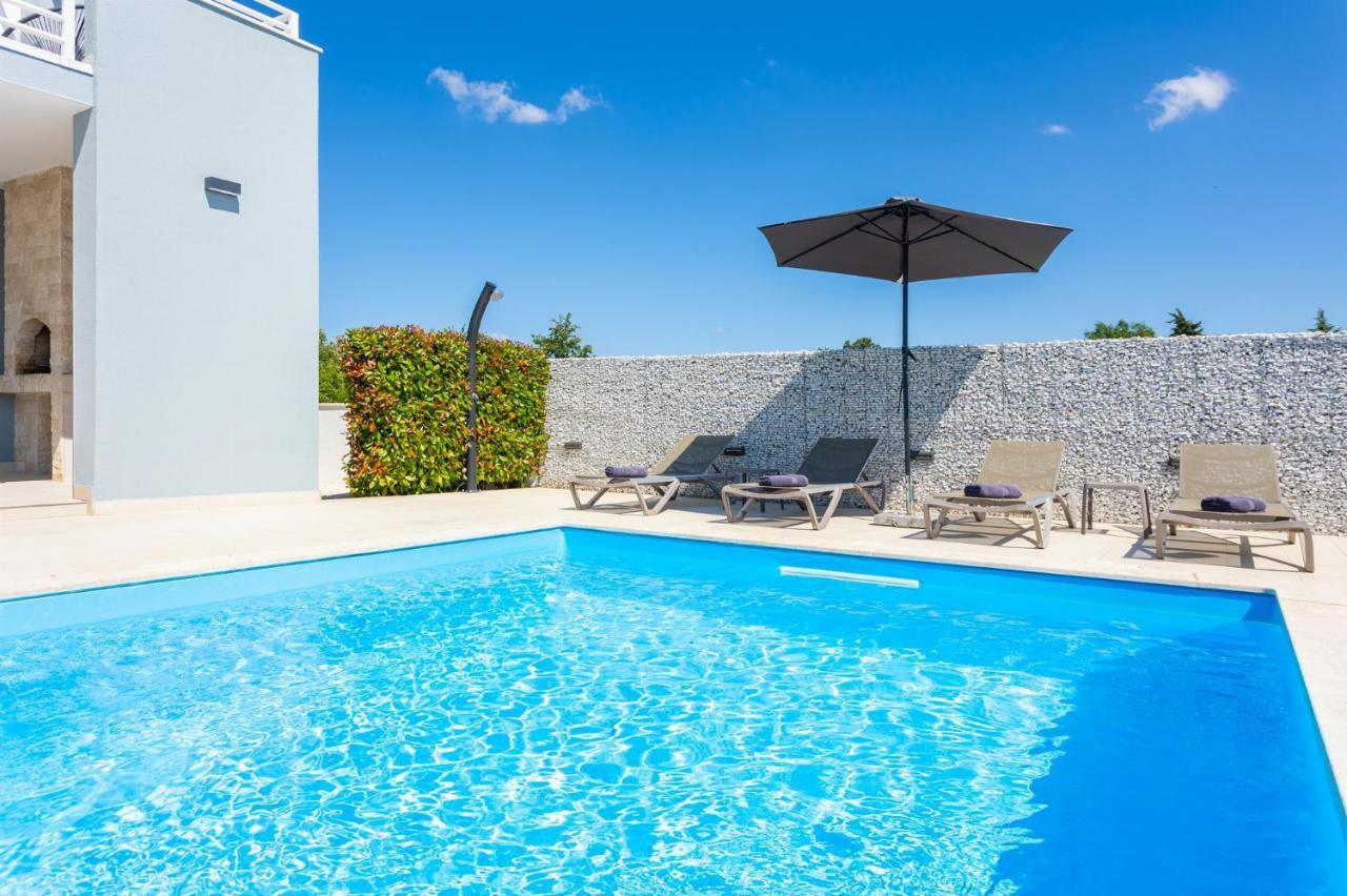 Villa Ovis Peresiji Dış mekan fotoğraf